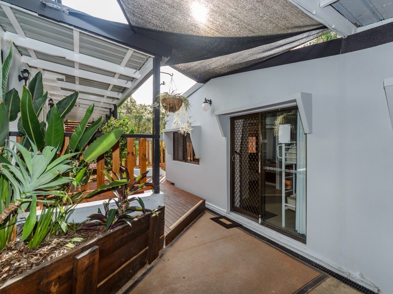 12 Dromana Crescent, Helensvale QLD 4212