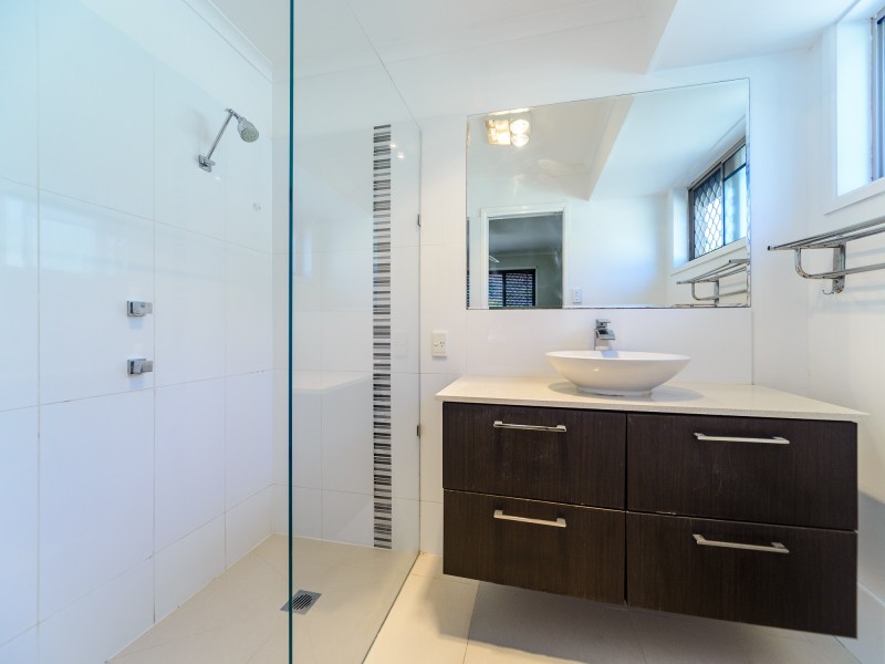 34 Kingaroy Avenue, Helensvale QLD 4212