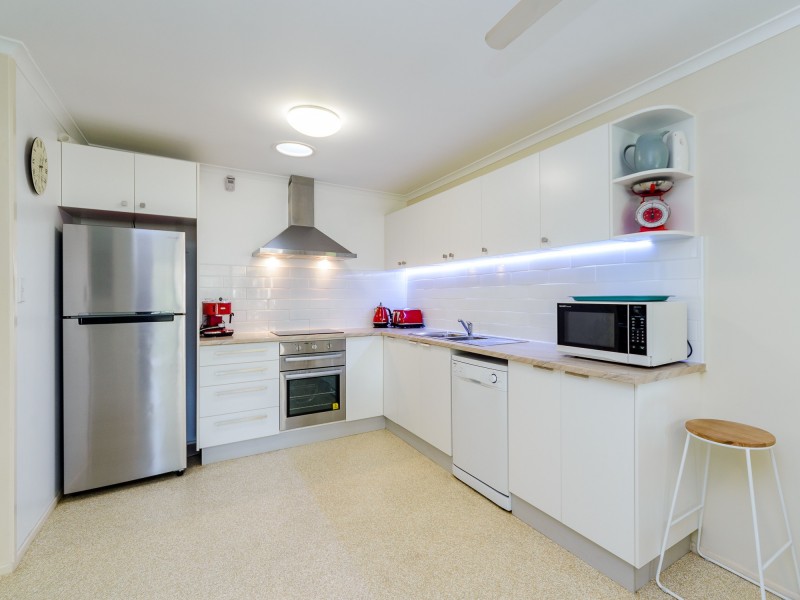 1/9 Vine Court, Oxenford QLD 4210