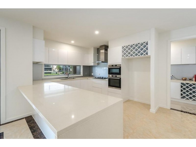 63 Southaven Drive, Helensvale QLD 4212
