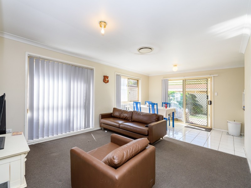 7 Plimsoll Place, Helensvale QLD 4212