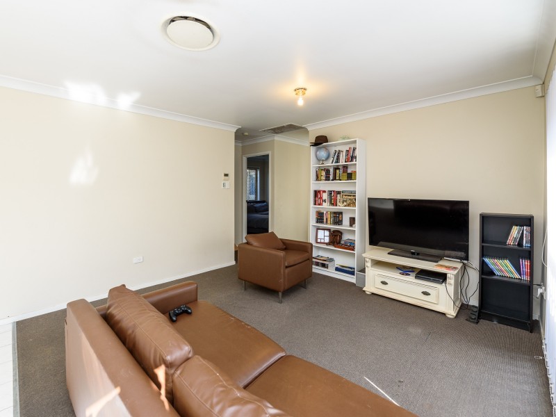 7 Plimsoll Place, Helensvale QLD 4212