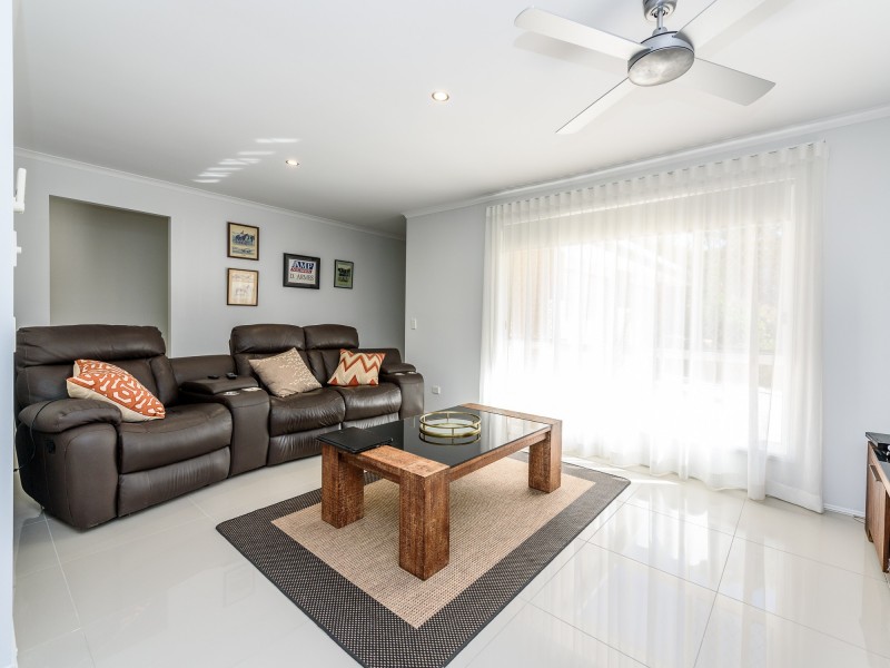 2 Marple Street, Oxenford QLD 4210