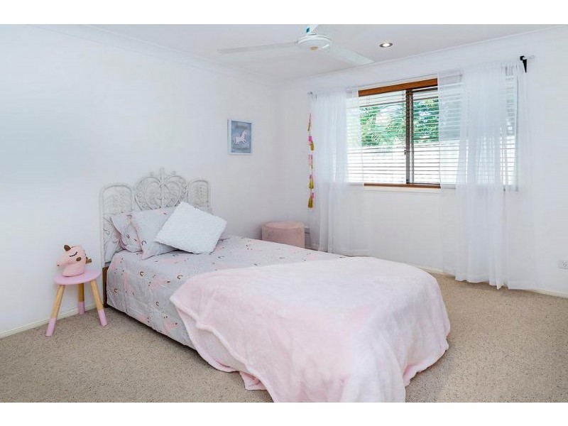 32 Babirra Street, Hope Island QLD 4212