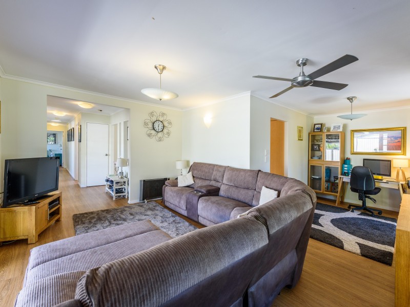 4 Minden Crescent, Helensvale QLD 4212