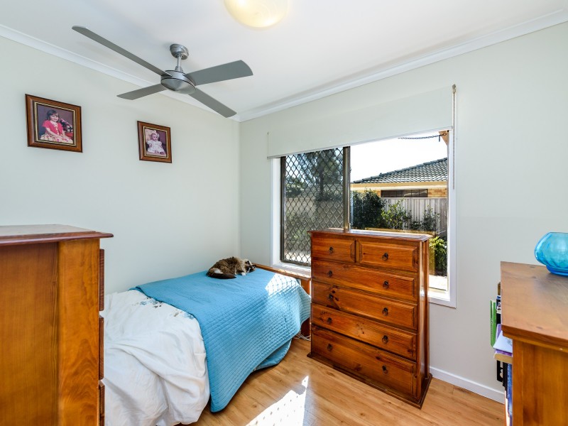 4 Minden Crescent, Helensvale QLD 4212