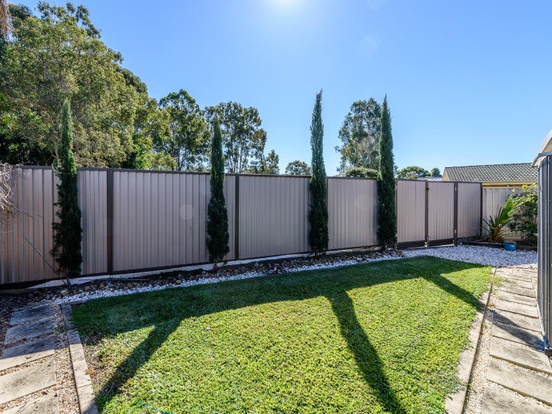 4 Minden Crescent, Helensvale QLD 4212