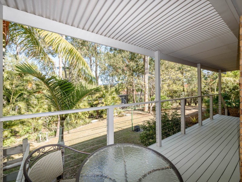 10 Riverdowns Crescent, Helensvale QLD 4212