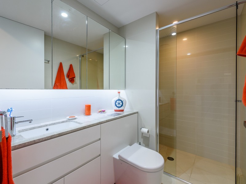 4404/2 Sunset Avenue, Paradise Point QLD 4216