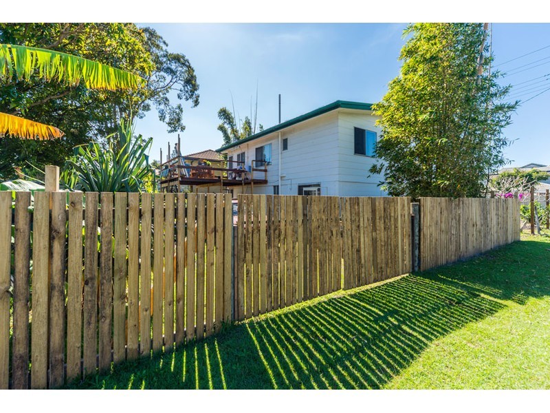 288 Bayview Street, Hollywell QLD 4216
