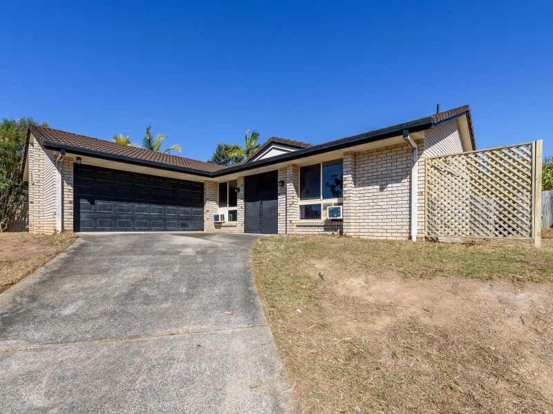 207 Mildura Drive, Helensvale QLD 4212