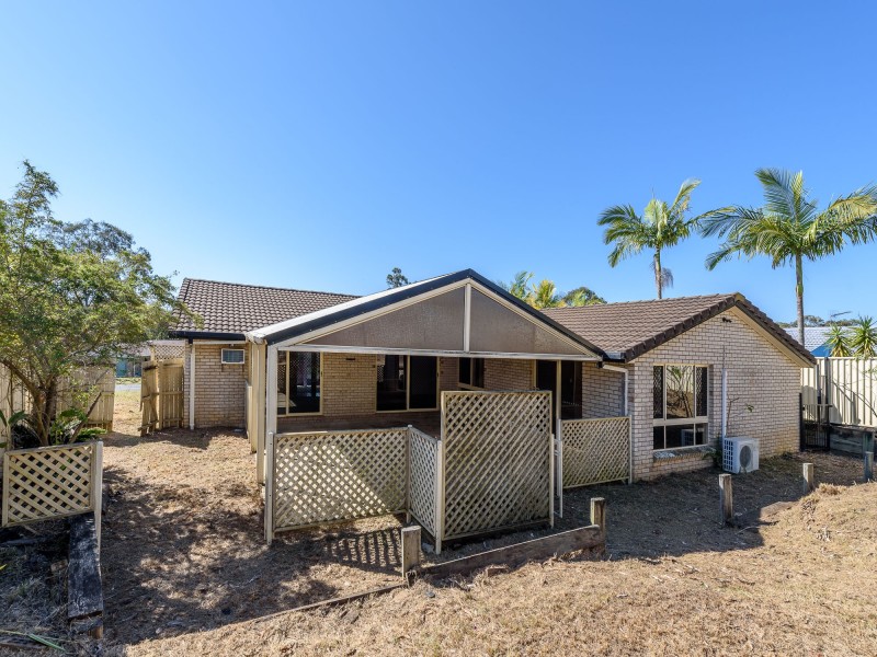 207 Mildura Drive, Helensvale QLD 4212