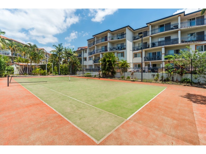 60/150 Marine Parade, Southport QLD 4215