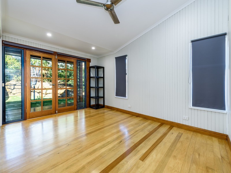 38 Ridgevale Drive, Helensvale QLD 4212