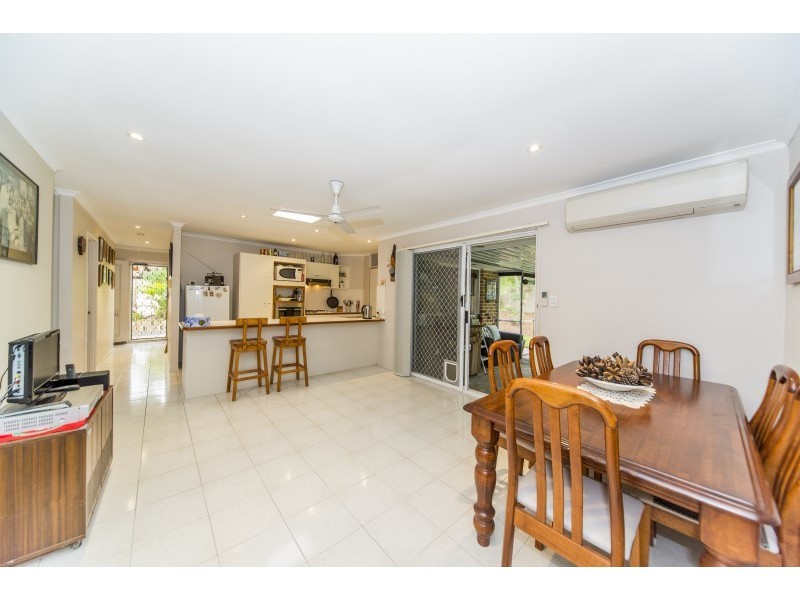 248 Mildura Drive, Helensvale QLD 4212