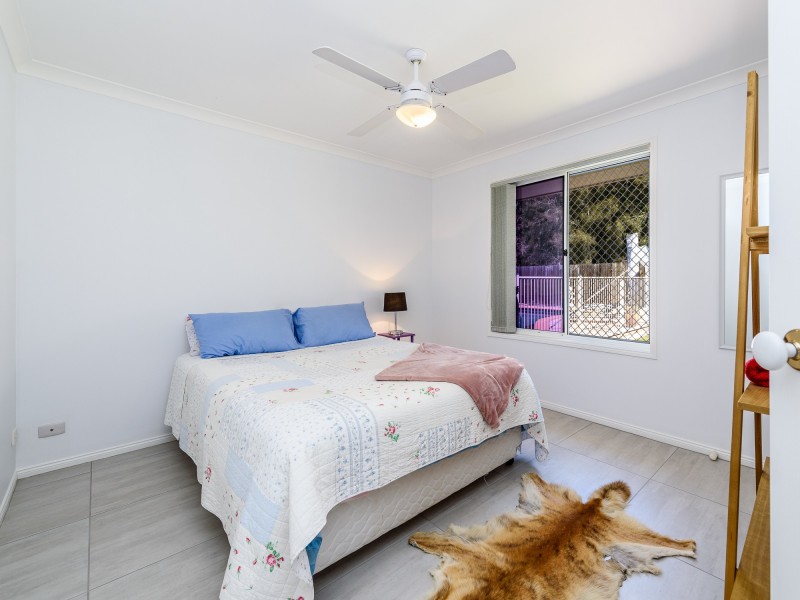 8 Westpark Court, Helensvale QLD 4212