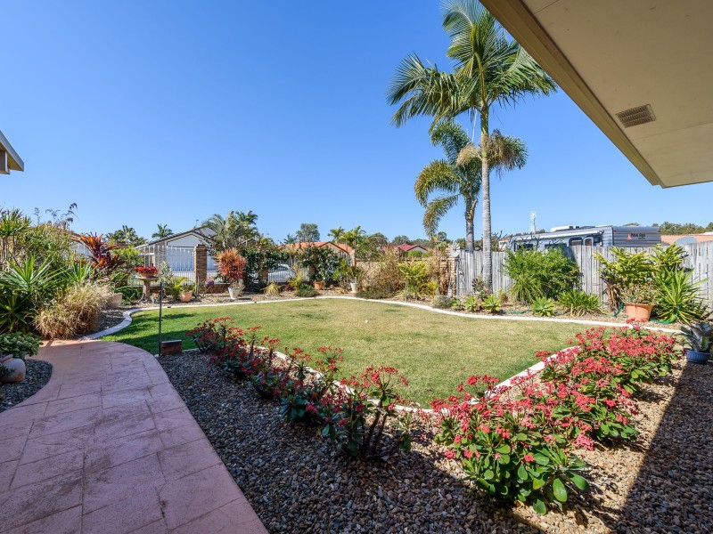 8 Westpark Court, Helensvale QLD 4212