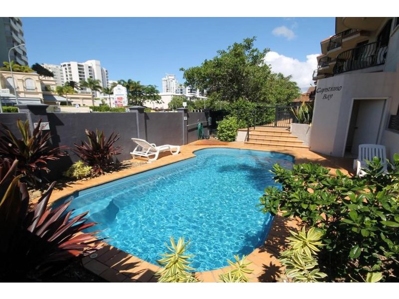 1/2 Broad Street, Labrador QLD 4215