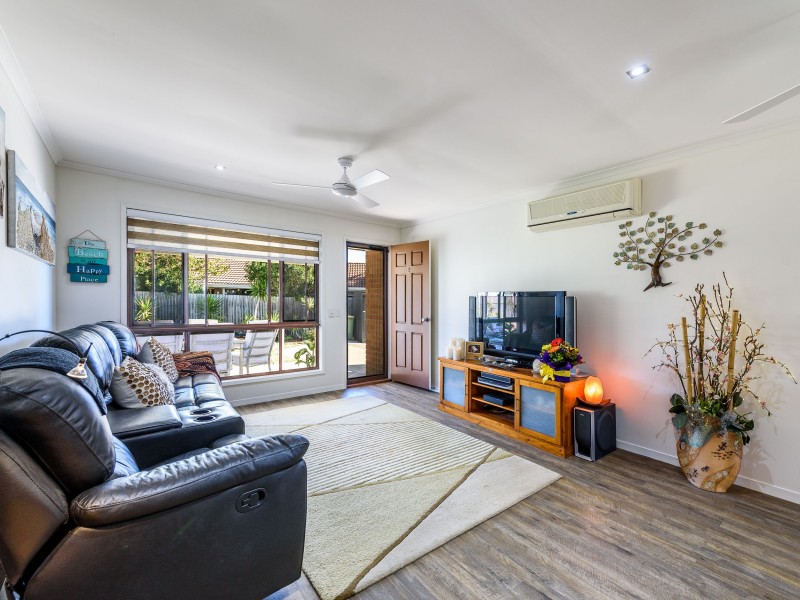 2/13 Jean Street, Labrador QLD 4215