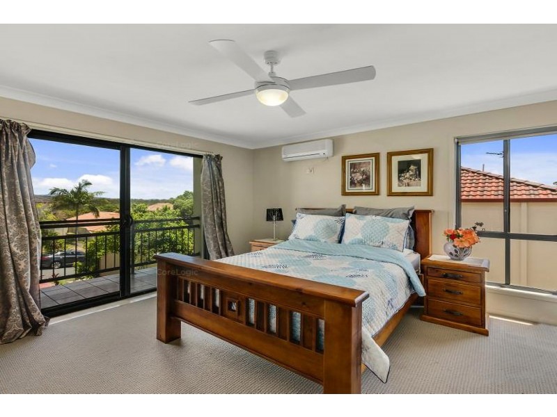 8 Katie Court, Arundel QLD 4214