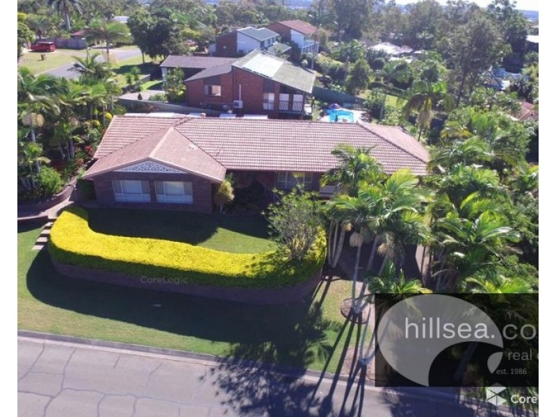 1 Leura Place, Helensvale QLD 4212