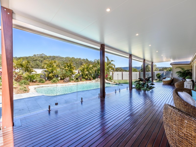 1 Allington Circuit, Maudsland QLD 4210