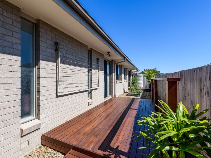 1 Allington Circuit, Maudsland QLD 4210