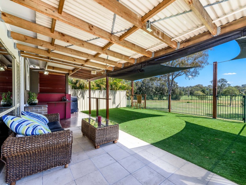 29 Edgeworth Place, Helensvale QLD 4212