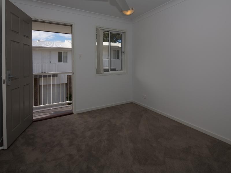 12/22 Yulia Street, Coombabah QLD 4216