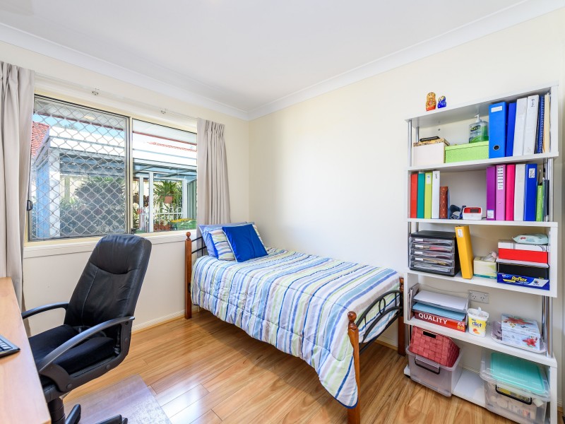 19 Highvale Drive, Helensvale QLD 4212