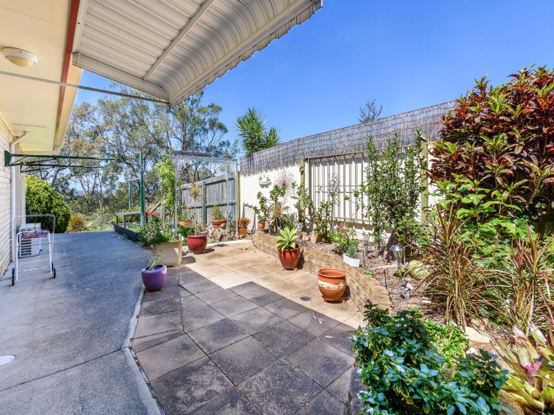 19 Highvale Drive, Helensvale QLD 4212