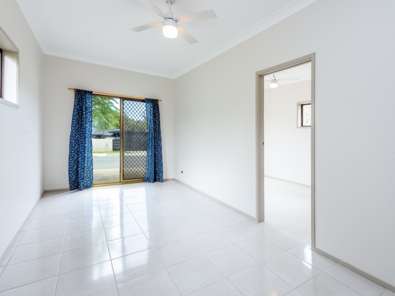 30 Parkes Drive, Helensvale QLD 4212
