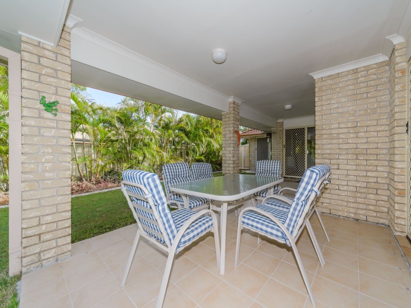 5 O’Brien Court, Arundel QLD 4214