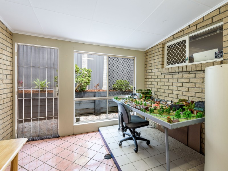 15 Pinebark Avenue, Oxenford QLD 4210