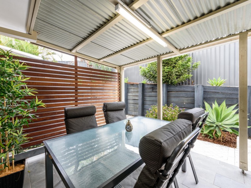 15 Pinebark Avenue, Oxenford QLD 4210