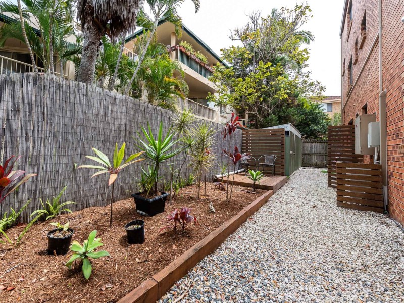 1/16 Madang Crescent, Runaway Bay QLD 4216