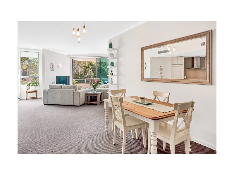 T7/20 Bayview Street, Runaway Bay QLD 4216