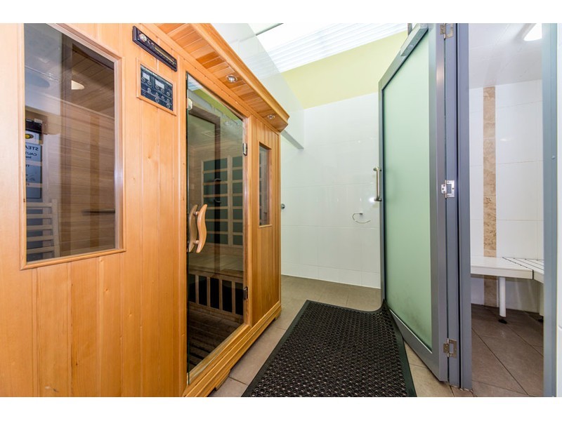 T7/20 Bayview Street, Runaway Bay QLD 4216