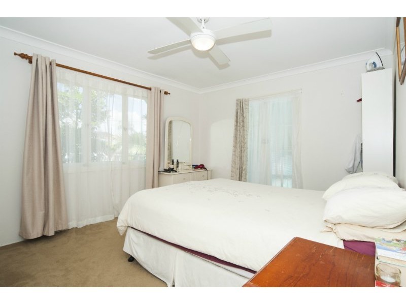 1 Magnolia Avenue, Hollywell QLD 4216