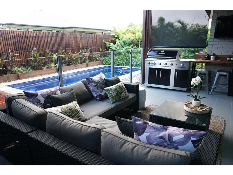 8 Millstream Place, Pimpama QLD 4209