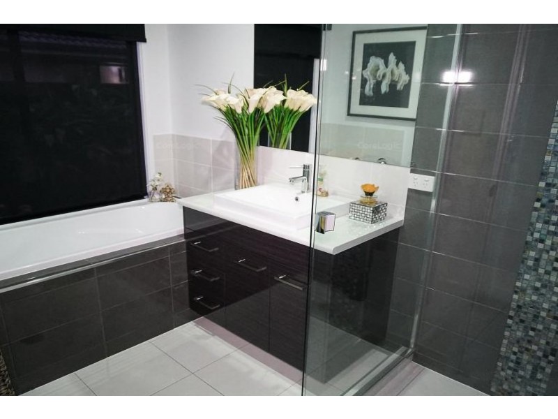 8 Millstream Place, Pimpama QLD 4209