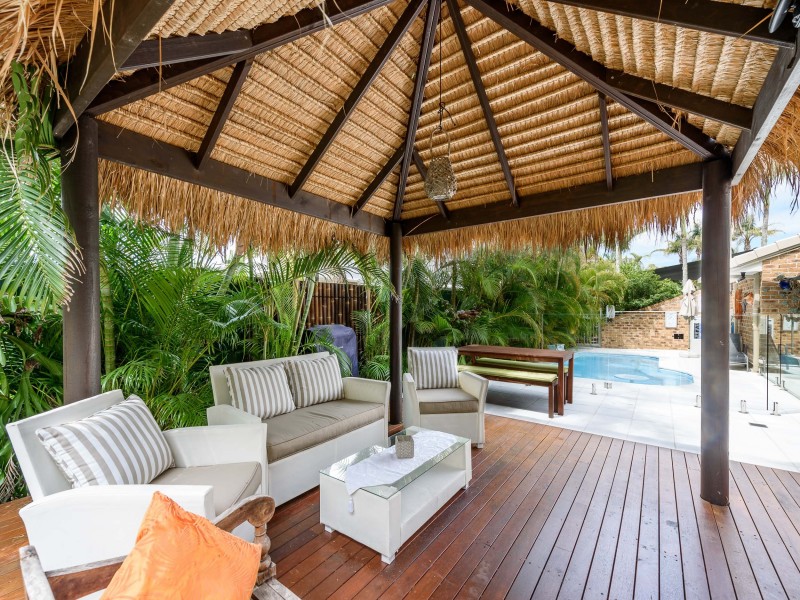 34 Sundown Drive, Paradise Point QLD 4216