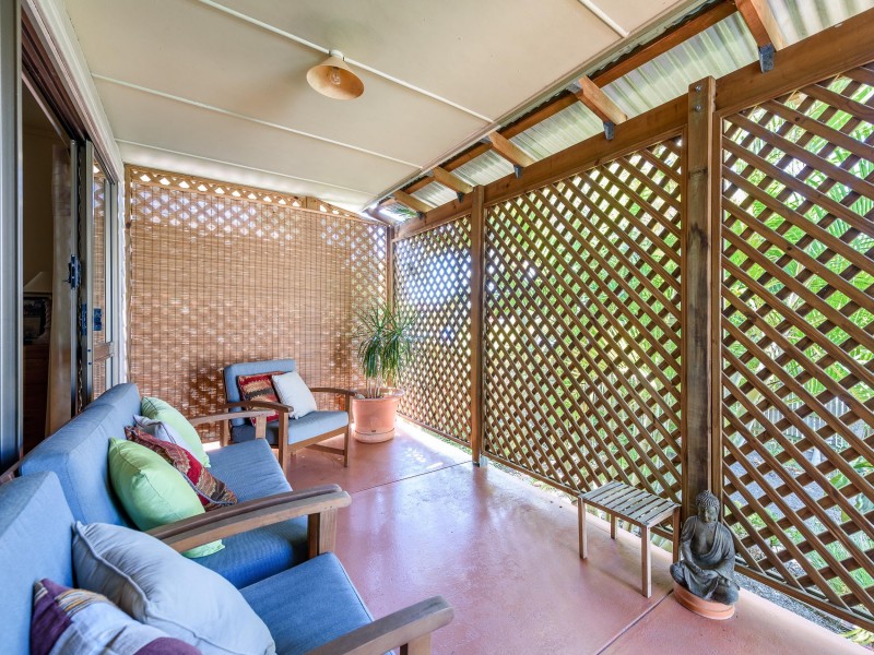 100 Robert Street, Labrador QLD 4215