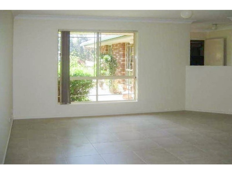 6 Sutton Court, Parkwood QLD 4214