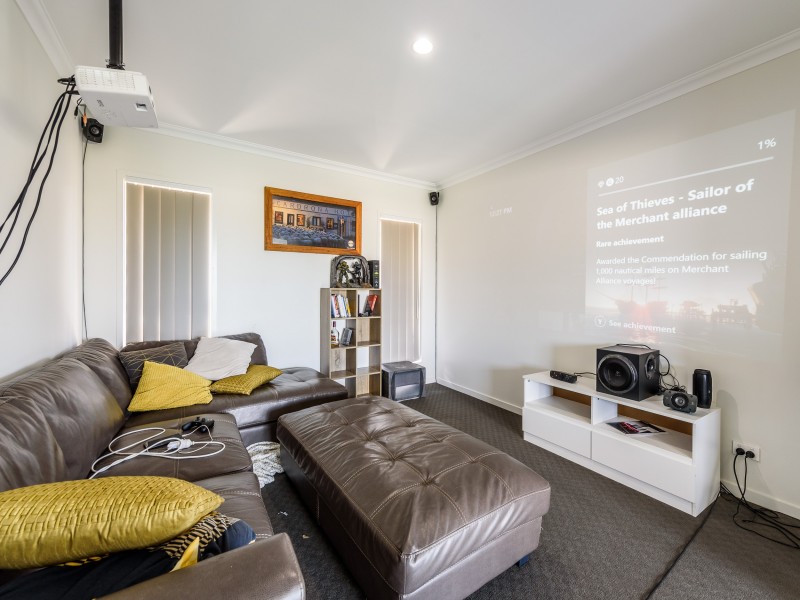 1 Adelaide Crescent, Ormeau Hills QLD 4208