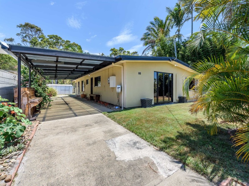 86 Jacaranda Avenue, Hollywell QLD 4216