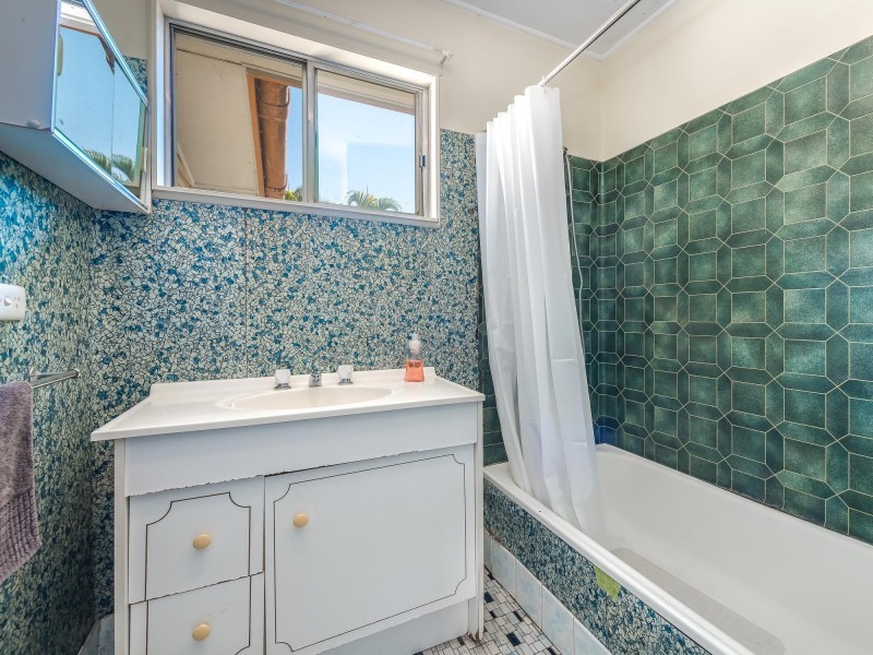 270 Oxley Drive, Coombabah QLD 4216