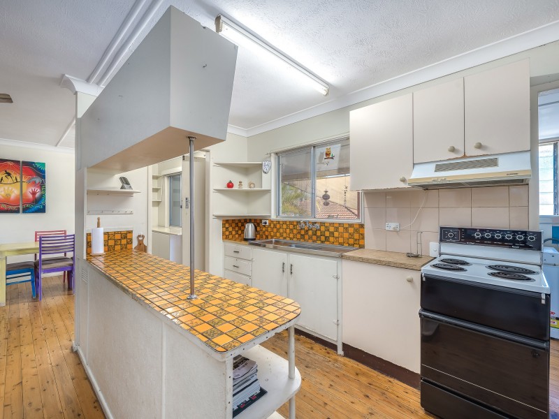 270 Oxley Drive, Coombabah QLD 4216