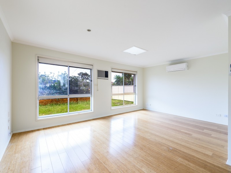 13 Jacaranda Avenue, Hollywell QLD 4216