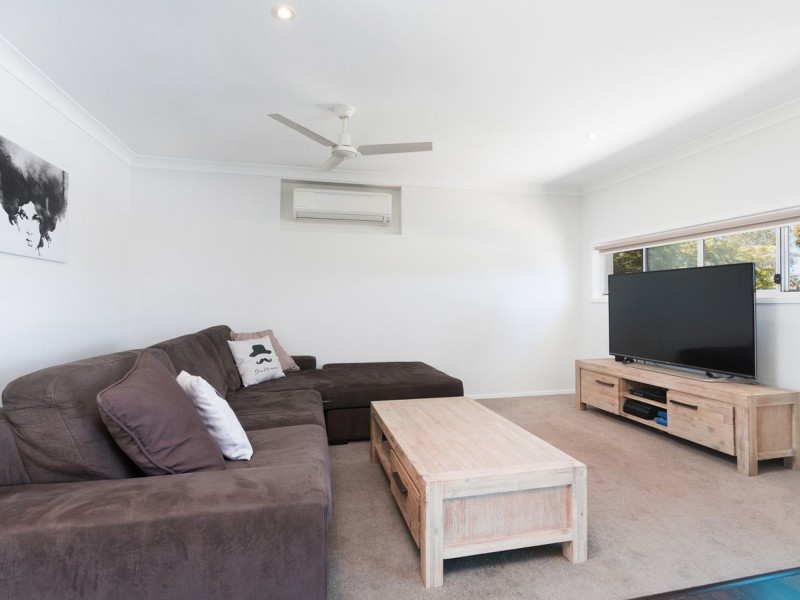 38 Babirra Street, Hope Island QLD 4212